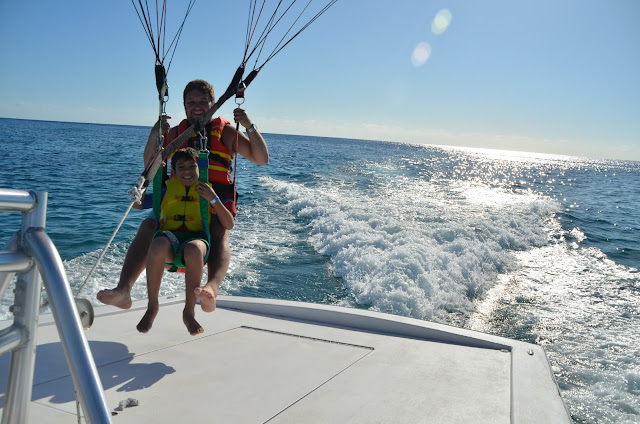 Parasailing Castaway Cay