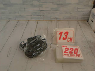 中古品　サンダル　ブラック　１３ｃｍ　２２０円