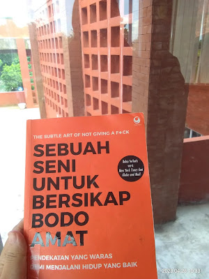 Sebuah Seni Untuk Bersikap Bodo Amat