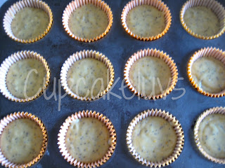 http://www.cupcakeluvs.blogspot.dk/2013/04/appelsin-mandel-birkes-cupcakes-orange.html