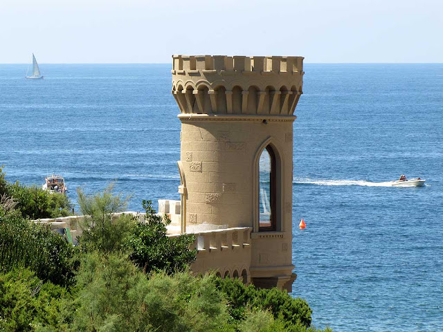 Torretta del moletto di Villa Jana, Quercianella, Livorno