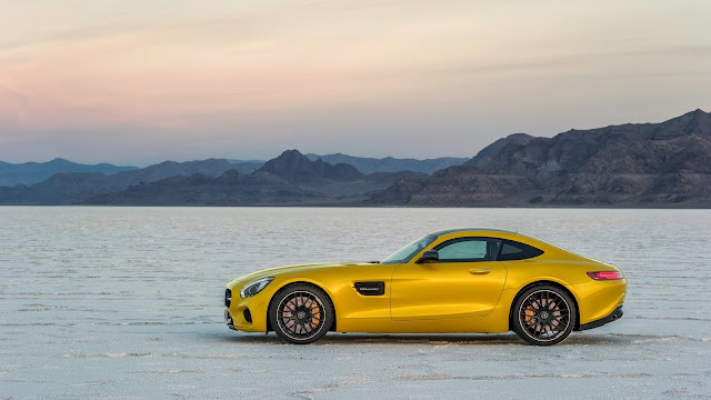 Mercedes Benz Amg GT Desktop Wallpaper