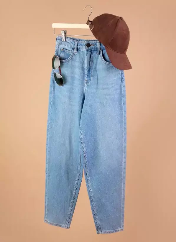 Timeless Style Revival: Embrace the Chic Vibes of Bell Bottom Jeans