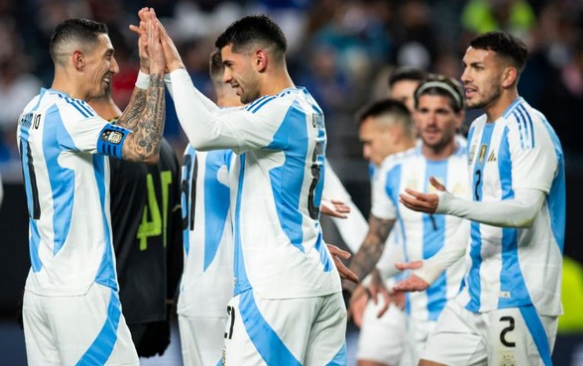 Argentina menang 3-0 dalam pertandingan persahabatan dengan El Salvador