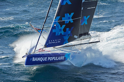 Banque Populaire VIII, IMOCA à foils en tête de la Transat Jacques Vabre.