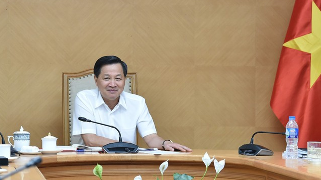 Phó Thủ tướng Lê Minh Khái chỉ đạo thúc đẩy triển khai gói hỗ trợ lãi suất 2% - Ảnh 1.
