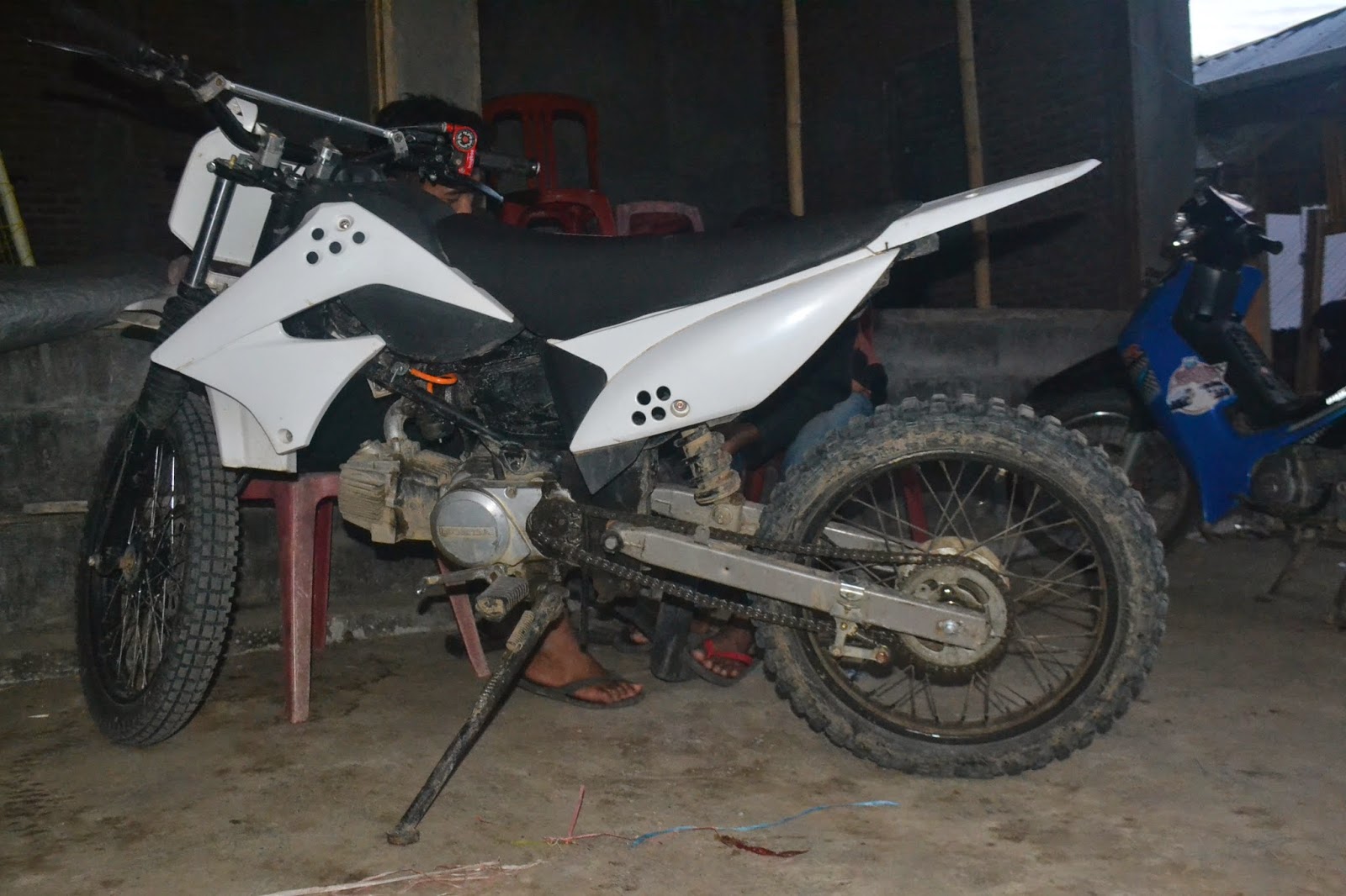 Download Ide Modifikasi Motor Trail Honda Win Terbaru Velgy Motor