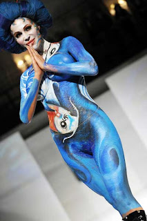 Beautiful Body Painting Pictures - Bullet 4 Peace