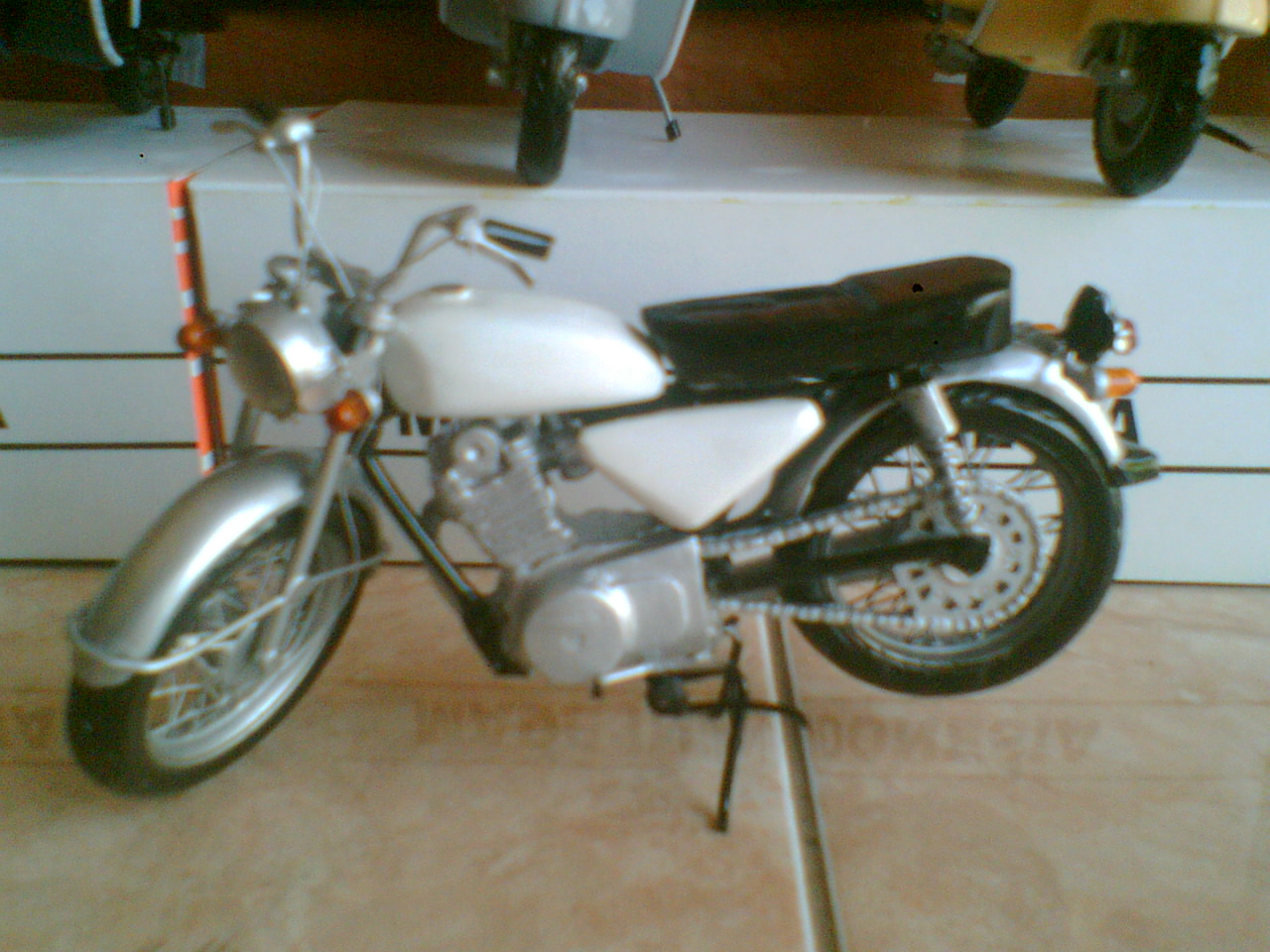 Hendri Blog Miniatur Honda CB 100