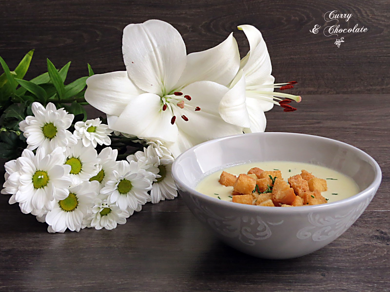 Crema de calabacín con queso curado – Zucchini cream soup with cheese