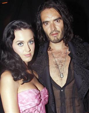 katy perry without makeup twitpic. RUSSELL BRAND AND KATY PERRY