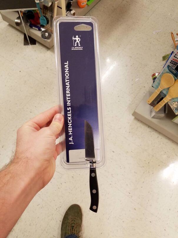 18 Times Product Packaging Contributed To The Great Global Waste Problem Of Our Times - This Knife Is Far Too Small For The Packaging