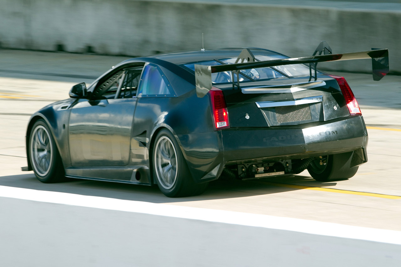 CADILLAC CTS-V COUPE SCCA DESIGN