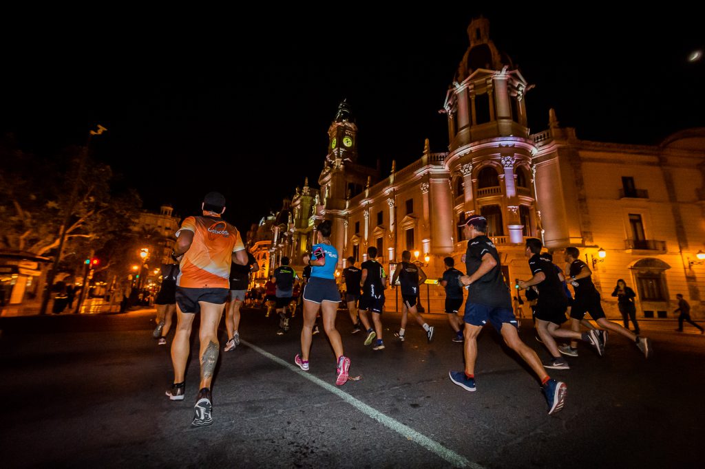 entrenamiento carreras nocturnas