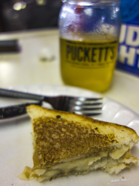 Grilled peanut butter and banana sandwich at Pucketts, Leiper's Fork (www.milind-sathe.com)