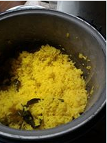 Cara Membuat Nasi Kuning Magic Com Sederhana