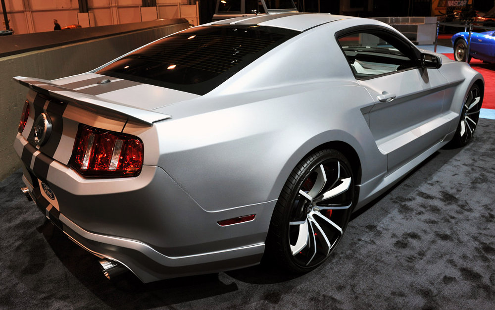 Very nice clean creation for the 2011 SEMA show with this 2012 Ford Mustang