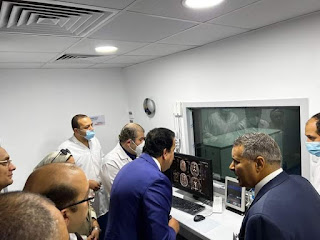 وزير الصحة يتابع الحالة الصحية لأول مريض تستقبله وحدة القسطرة القلبية بمستشفى العلمين