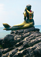 songkhla mermaid statue