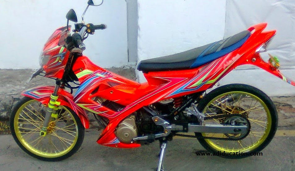 Modifikasi Suzuki Satria FU Drag Warna Merah