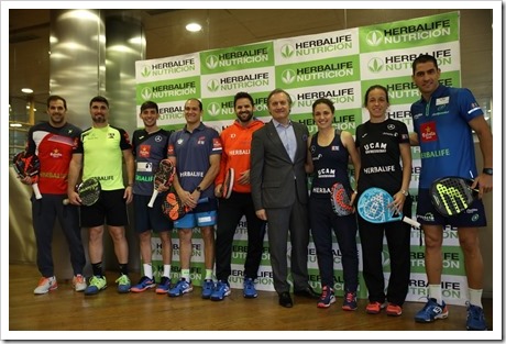 Herbalife renueva su compromiso y continua apoyando al Herbalife Padel Team.