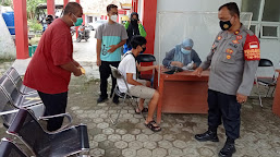 Kapolsek Arahan Polres Indramayu Bersama Anggota Kembali Pantau Pelaksanaan Vaksinasi