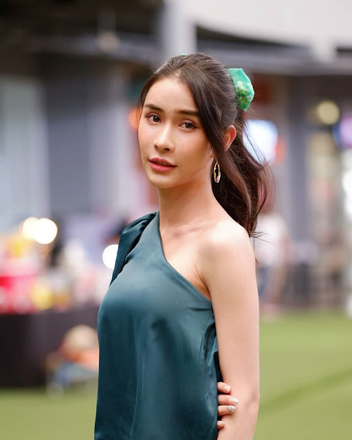 Punpun Sasissnara – Most Beautiful Ladyboy Thailand Instagram