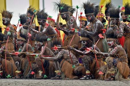 Kebudayaan Papua arsip foto