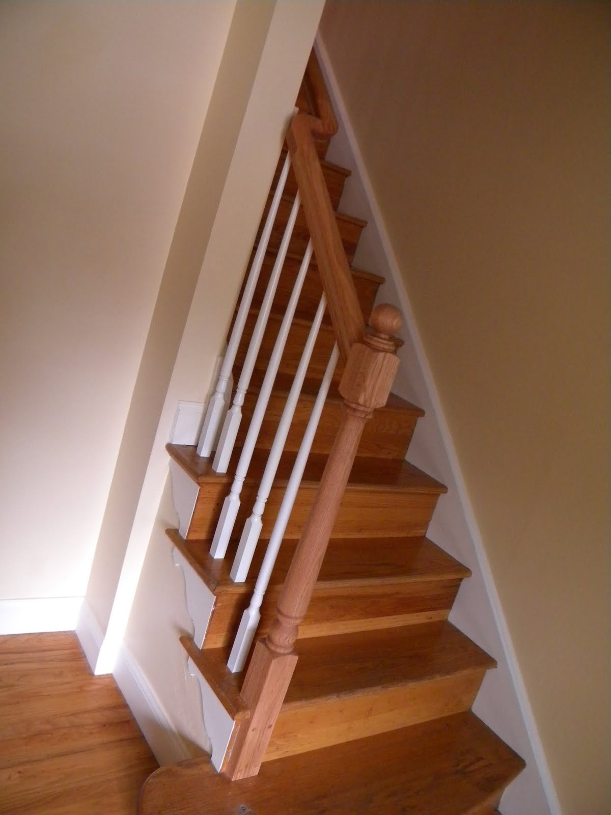 Wood Stairs and Rails and Iron Balusters: Wood Handrail ...