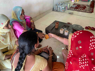 Rajasthan-women-save-handicraft