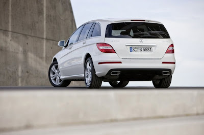 2010 Mercedes-Benz updated r-class