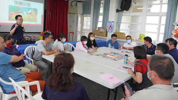 ▲大葉大學消防學程周中祺老師分享防災教材。（記者林明佑翻攝）