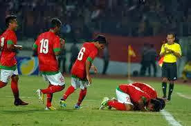 Timnas sujud syukur (foto kabar24.com)