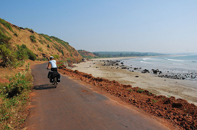 approaching ganpatipule 