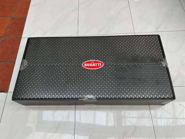 Xe tay ga điện Bugatti đầu tiên về <a href=
