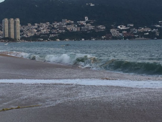 Estados/ Refuerzan en Acapulco acciones preventivas por mar de fondo