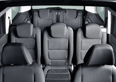 2011 New Seat Minivan Alhambra inside