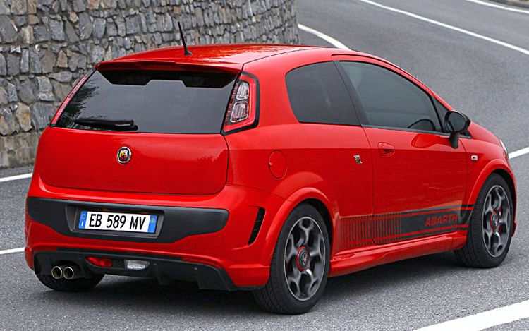 New images released for 2011 Fiat Punto Evo Abarth