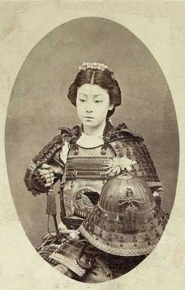 52 photos of women who changed history forever - Photograph of a samurai warrior. (c. late 1800s)