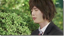 Pinocchio.E02.mkv_001798400_thumb1