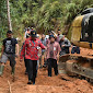 Melayani Tanpa Pamrih, Bupati Bersama DPRD Humbahas Tinjau Rehabilitasi Jalan di Sijamapolang