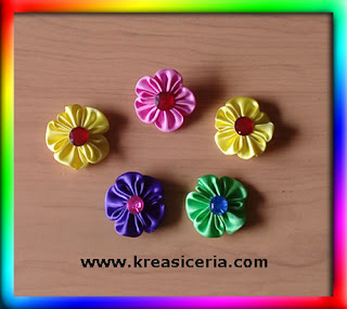 Tutorial Cara Membuat Bross Bunga Kanzashi Sederhana 