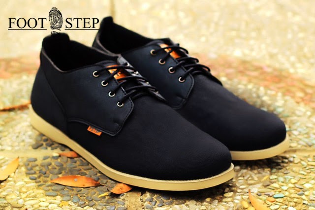 Sepatu Casual Sepatu Casual Footstep Byond Black Online