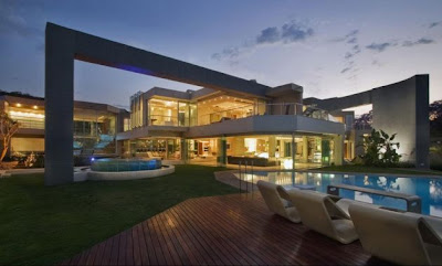 Gran residencia Glass House