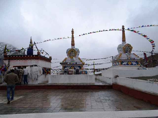 Temple, Kunzum La, Himachal Pradesh