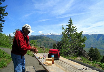 Hells Canyon picnic