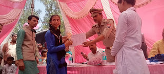 Fatehpur-children-happy