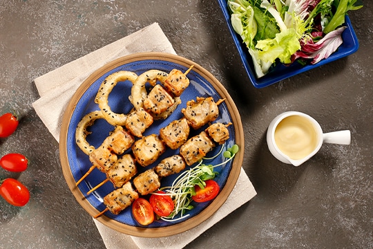 Ba chỉ xiên que chiên giòn