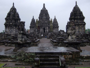  Di Indonesia banyak ditemukkan bangunan bangunan Candi Nih Contoh Candi-Candi Di Indonesia ( Ciri-Ciri Candi di Indonesia)