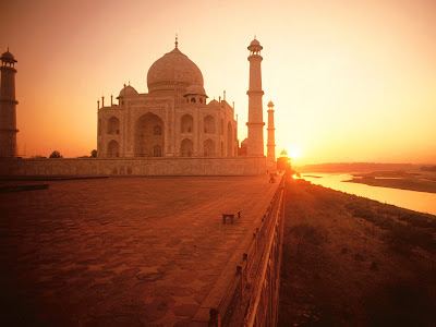 Taj Mahal in evening - photoforu.blogspot.com